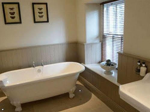 Plough Inn Lupton Екстер'єр фото