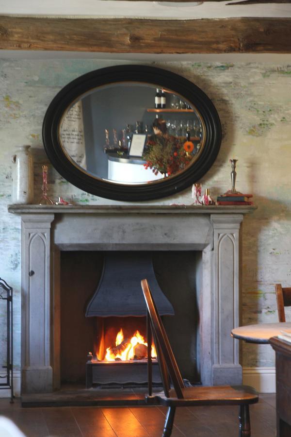 Plough Inn Lupton Екстер'єр фото