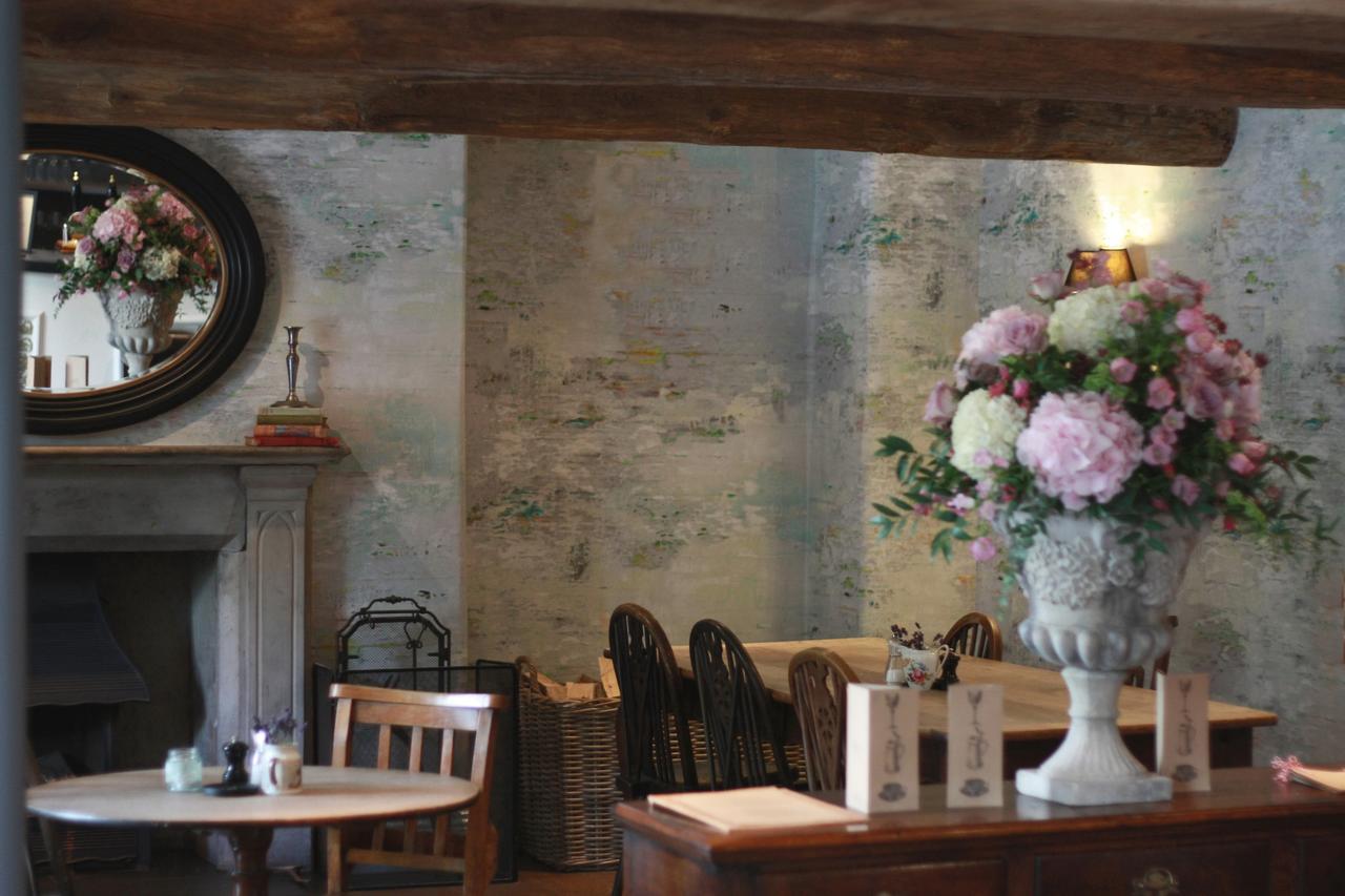 Plough Inn Lupton Екстер'єр фото